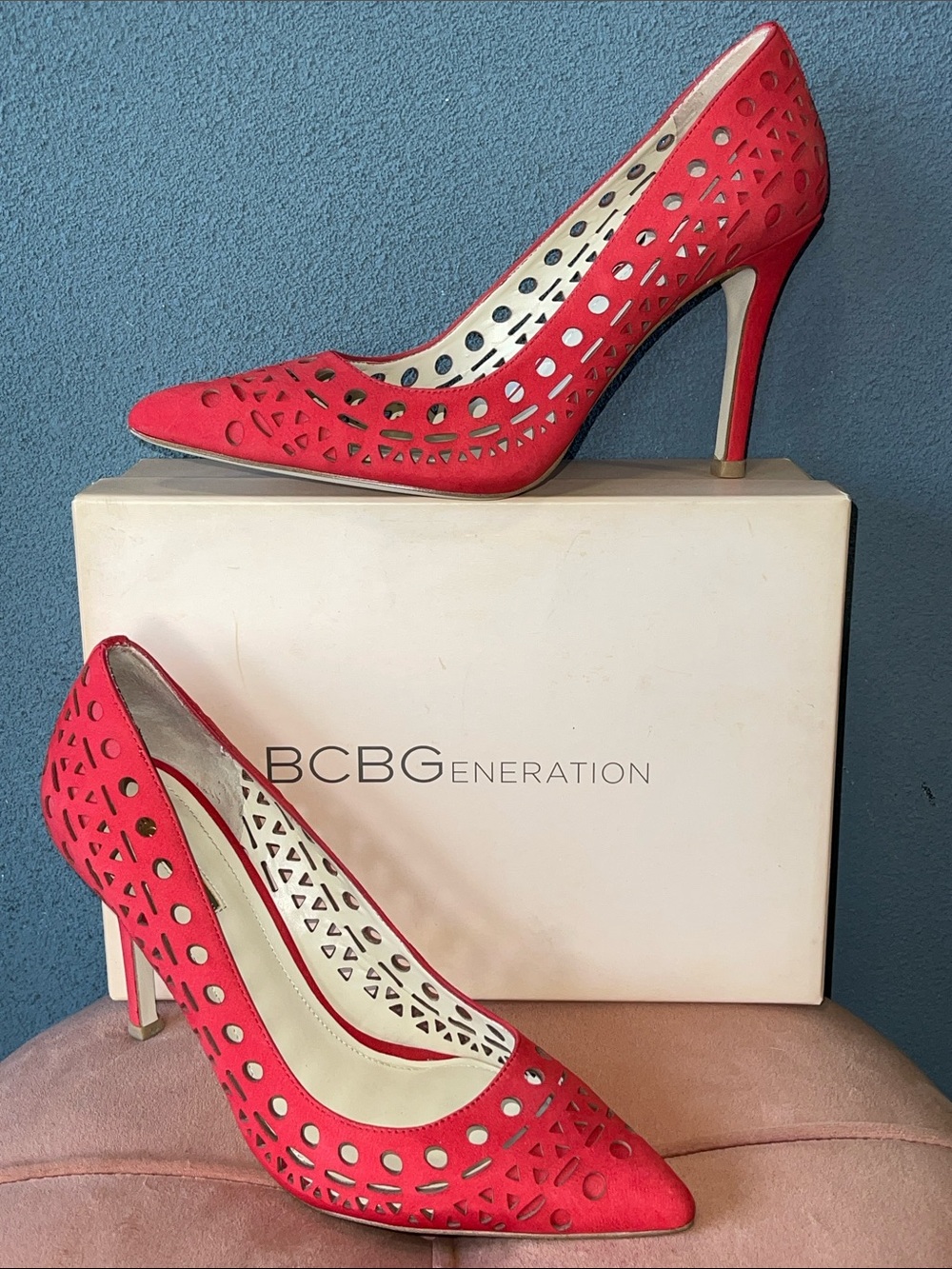BCBGeneration Red Laser-Cut Pointed Toe Stiletto Pumps sz10